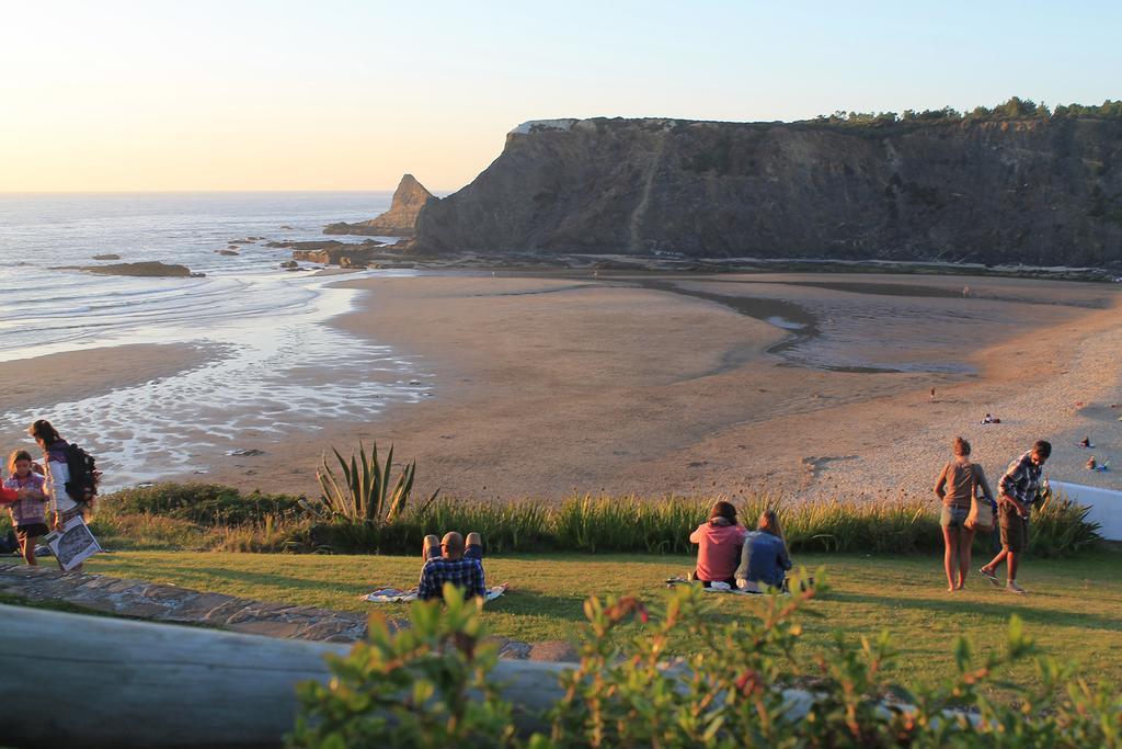 Pedra Dos Corvos Beach House Odeceixe Kültér fotó